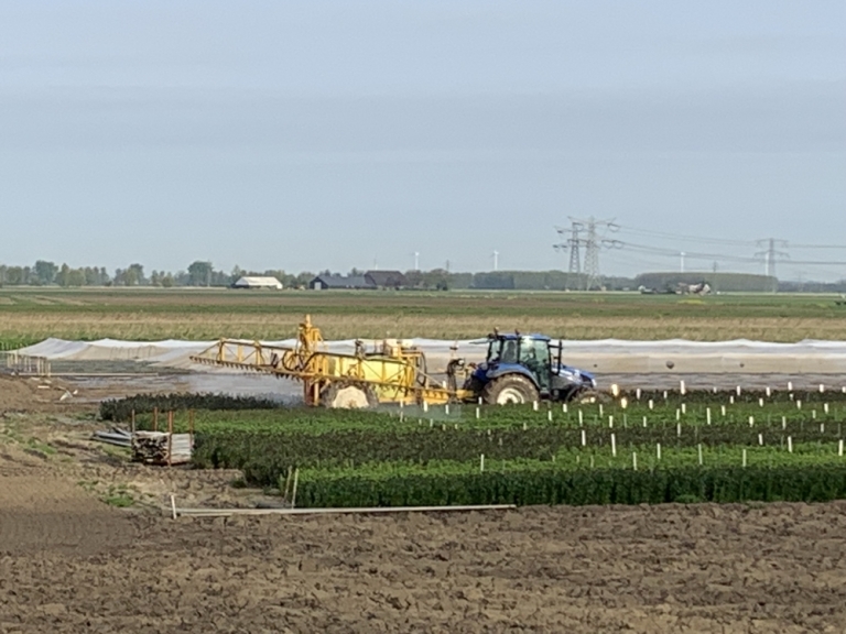 Spuitmachine tractor